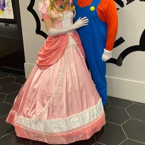 - Peach Halloween Costume